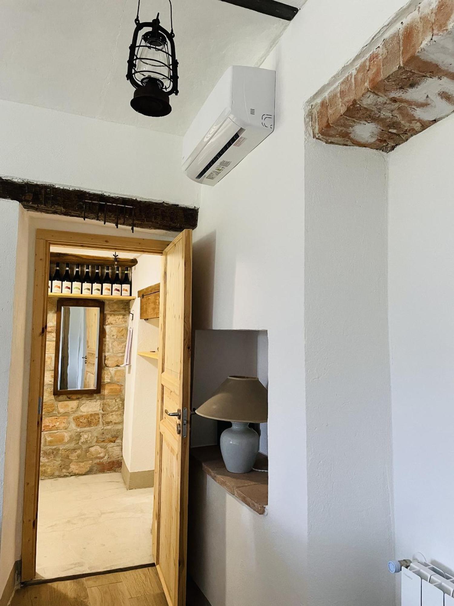 Locazione Turistica Cascina Pela Apartamento Castagnole delle Lanze Exterior foto